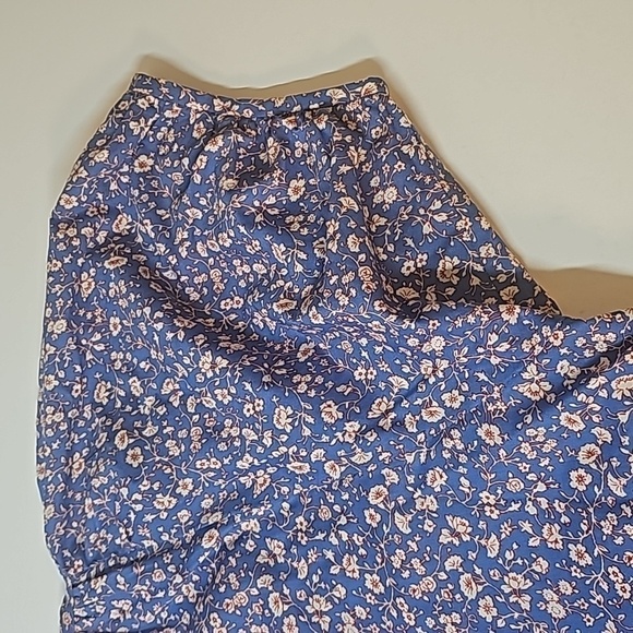 Madewell V-Neck Puff Sleeve Top Medium in Summer Vines blue lightweight flowy - Picture 7 of 10
